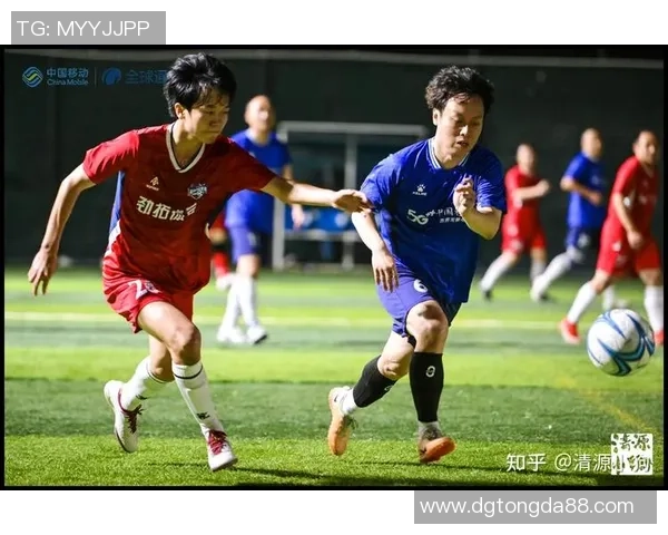 邵佳足球：探索青少年足球发展的新路径与未来潜力