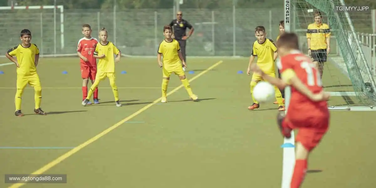 💬 弹幕狂欢，与百万球迷共享胜利喜悦！🎉